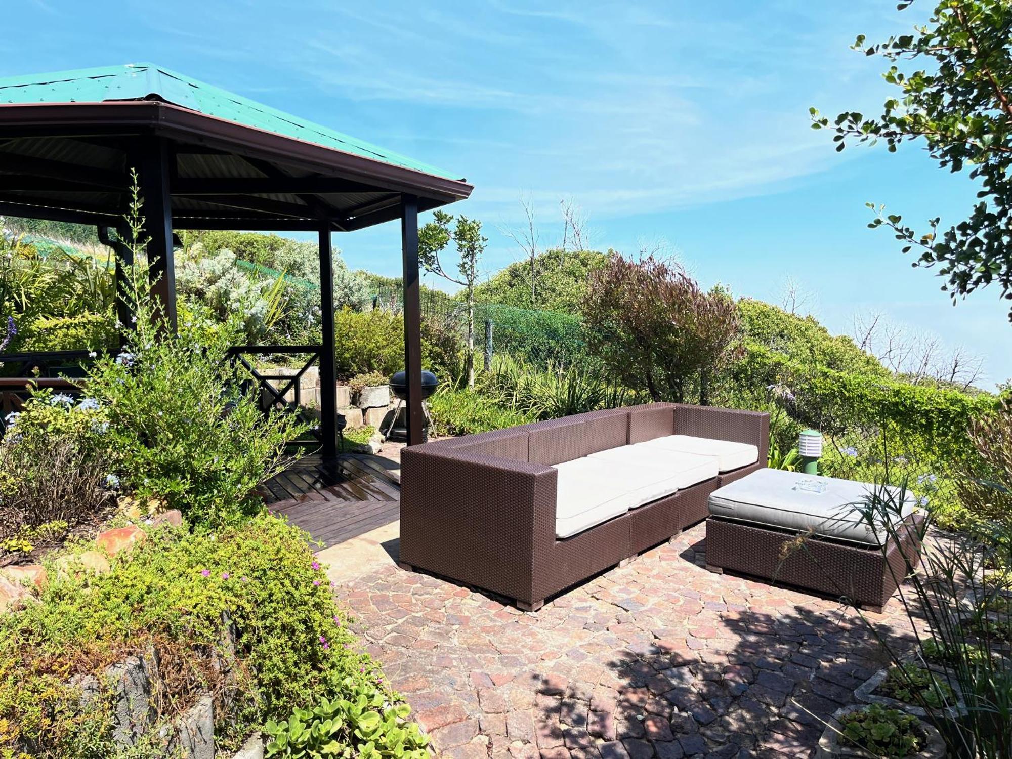 Peaceful Guest Suite With Balcony Views And Garden Setting Brenton-on-Sea Ngoại thất bức ảnh