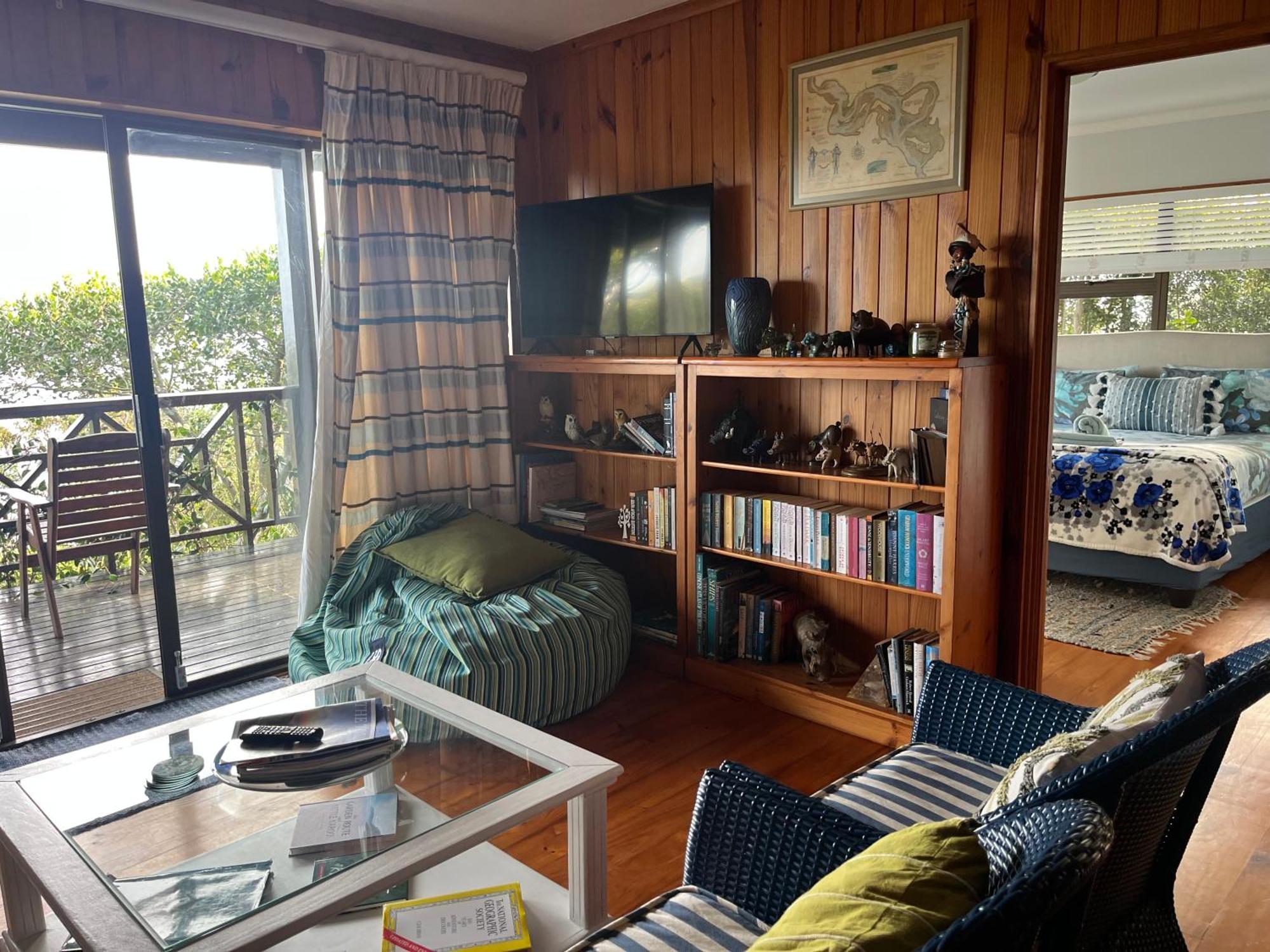 Peaceful Guest Suite With Balcony Views And Garden Setting Brenton-on-Sea Ngoại thất bức ảnh